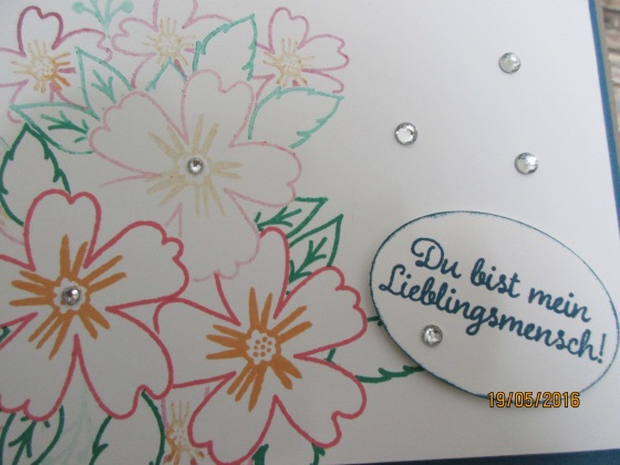 Nahaufnahme - Blumen und Spruch "Du bist mein Lieblingsmensch"
